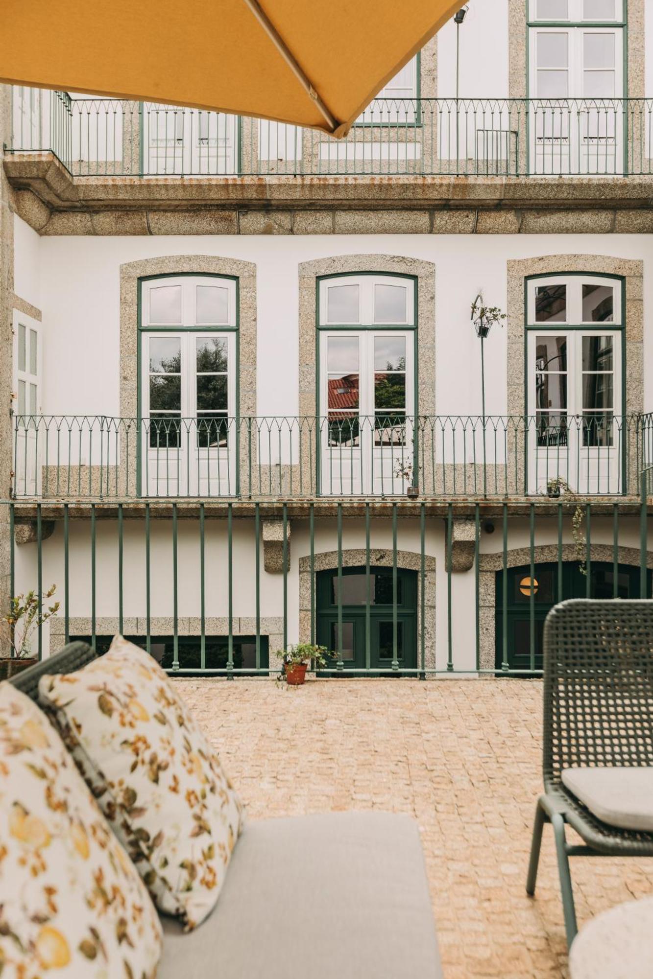 Conquistador Palace Guimarães Exterior foto